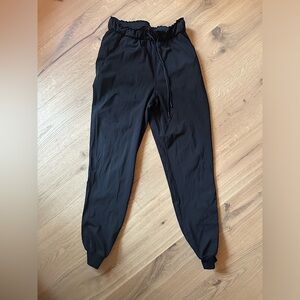 Lululemon Athletica Stretch High-Rise Joggers Size 4, Amazing Condition